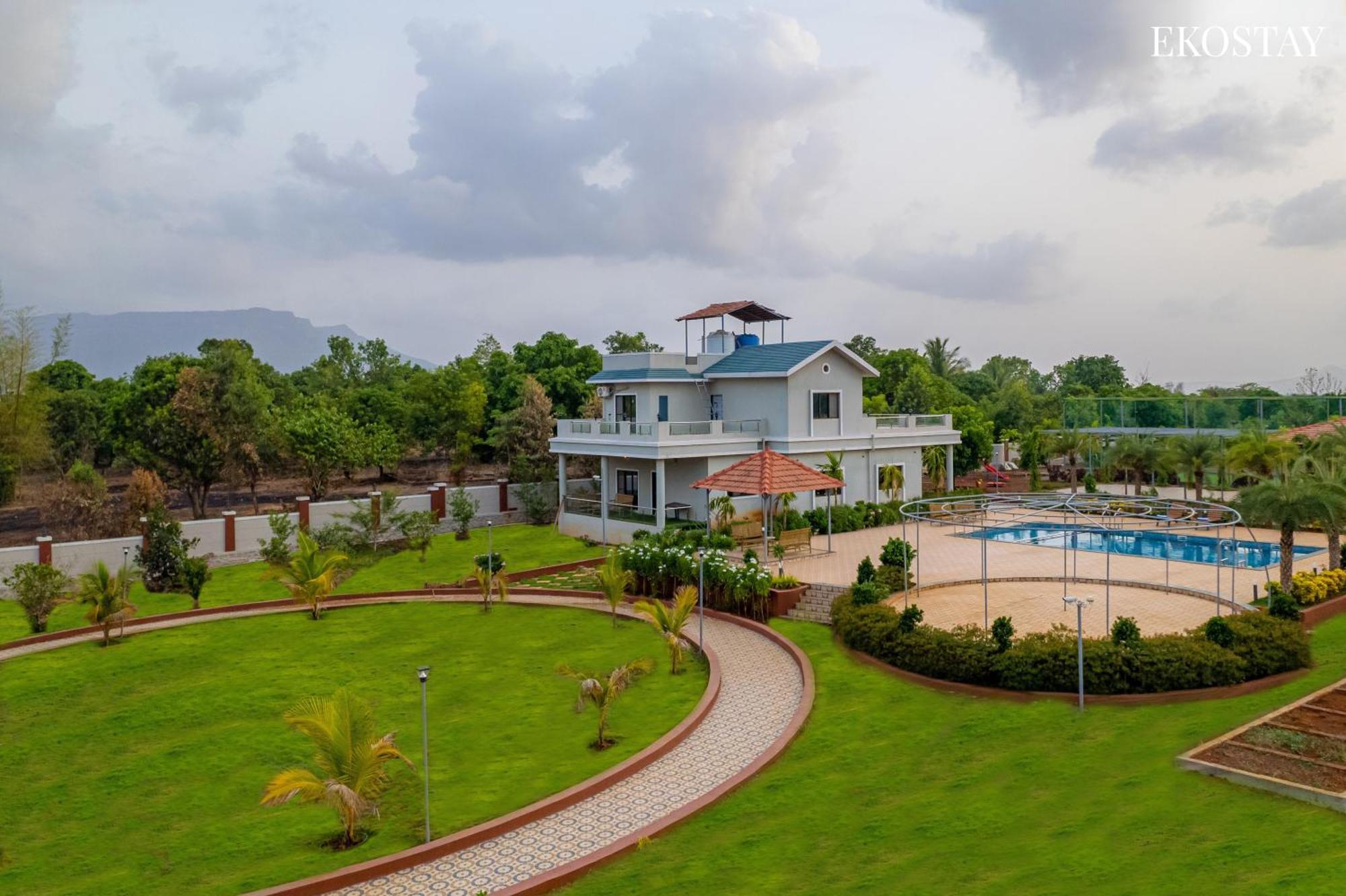 Ekostay Gold Palm Estate I Cricket Turf I Rain Dance I 2 Acre Property كارجات المظهر الخارجي الصورة