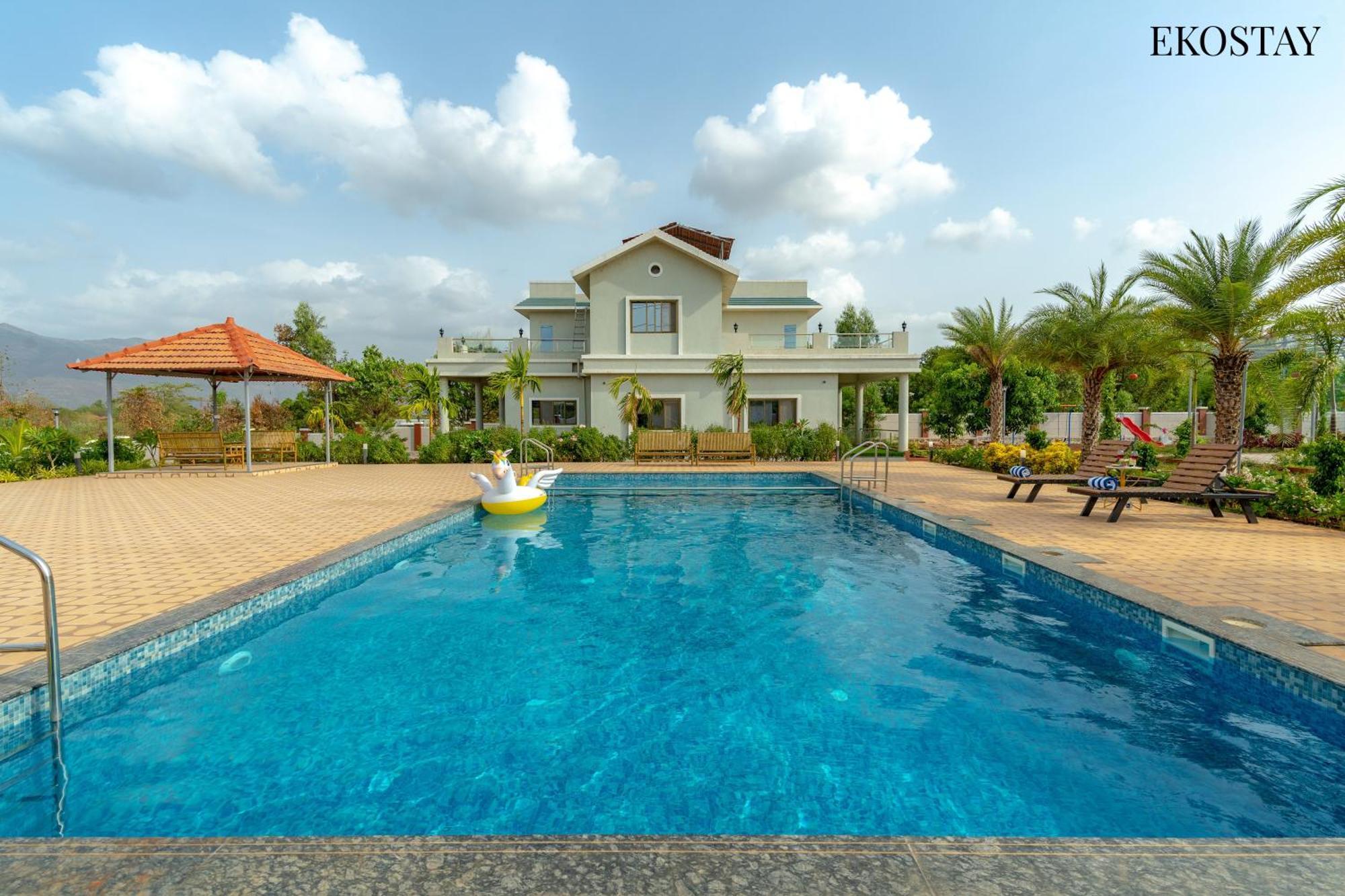 Ekostay Gold Palm Estate I Cricket Turf I Rain Dance I 2 Acre Property كارجات المظهر الخارجي الصورة