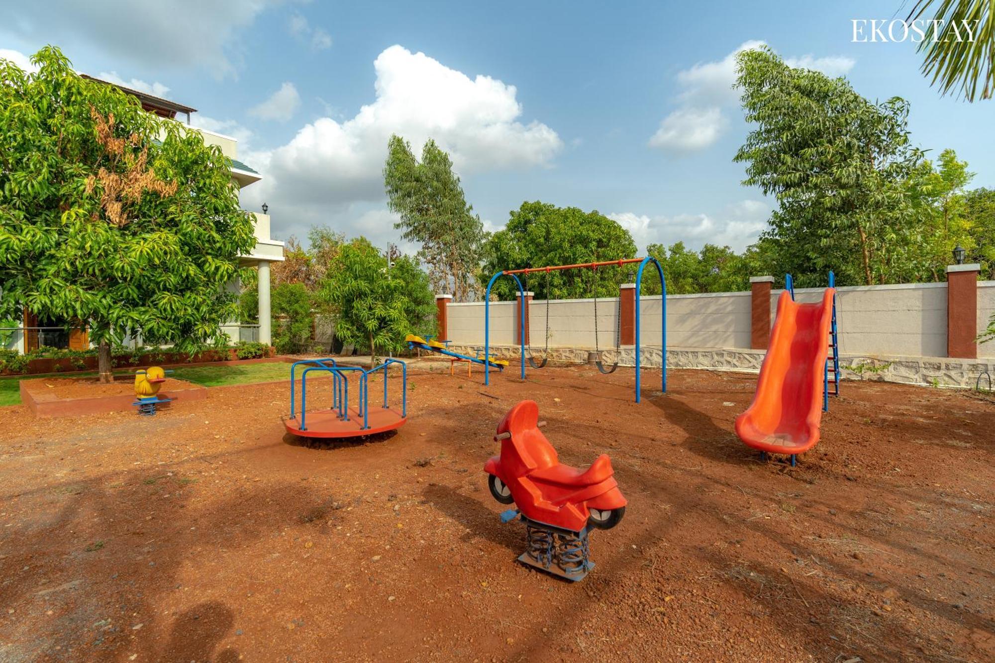 Ekostay Gold Palm Estate I Cricket Turf I Rain Dance I 2 Acre Property كارجات المظهر الخارجي الصورة