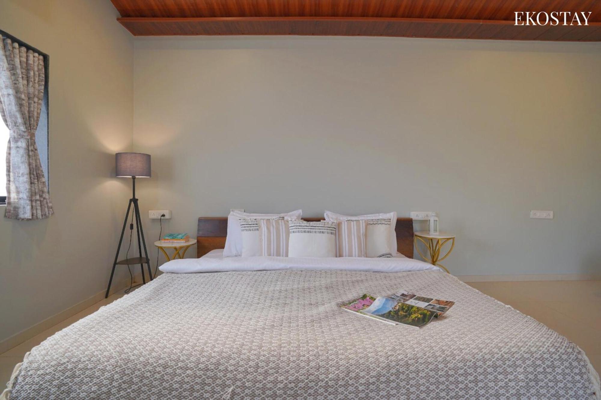 Ekostay Gold Palm Estate I Cricket Turf I Rain Dance I 2 Acre Property كارجات المظهر الخارجي الصورة