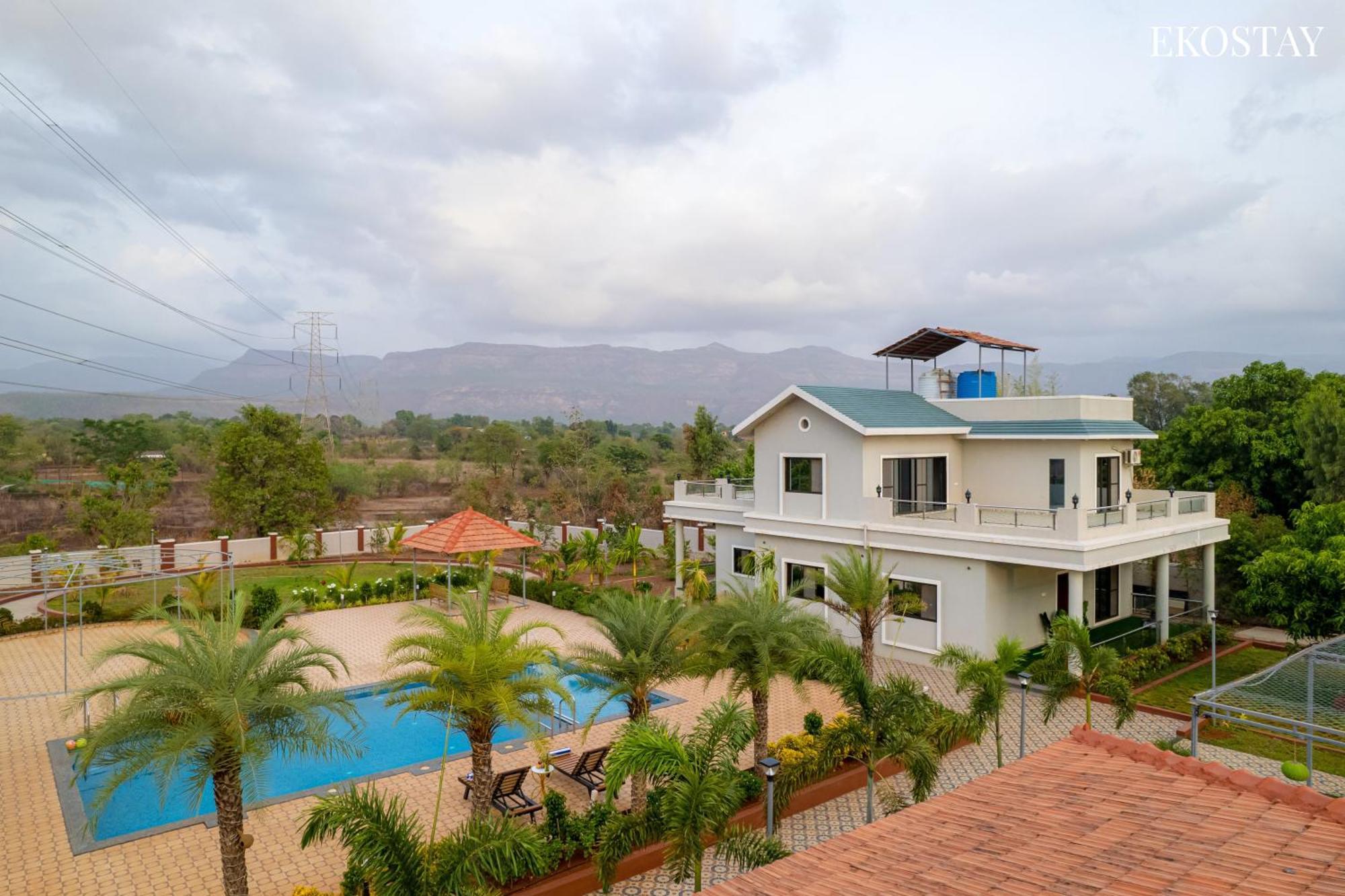Ekostay Gold Palm Estate I Cricket Turf I Rain Dance I 2 Acre Property كارجات المظهر الخارجي الصورة